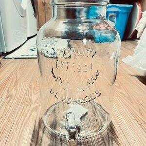 Clear Glass Beverage Dispenser QUALITY BEVERAGES EST.1924